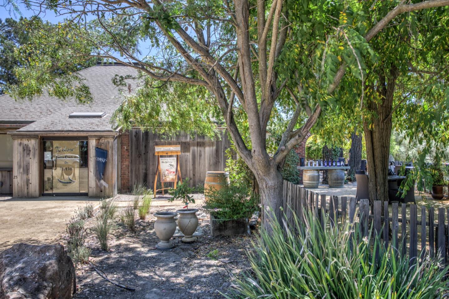 25 Pilot Road, CARMEL VALLEY, California 93924, ,Comm Industrial For Sale,For Sale,Pilot Road,40962241