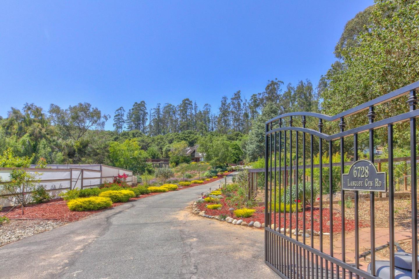 6728 Langley Canyon Rd, Prunedale, CA 93907 4 Beds 3 Baths (Active