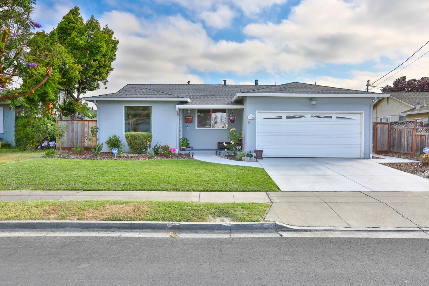 Detail Gallery Image 1 of 1 For 35532 Cabrillo Dr, Fremont,  CA 94536 - 3 Beds | 2 Baths