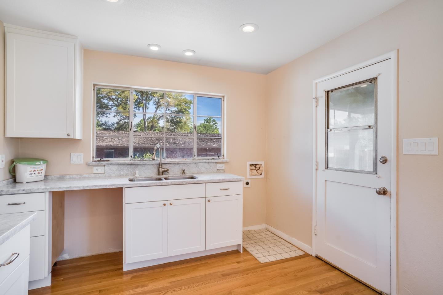 466 Bryant Avenue, MOUNTAIN VIEW, California 94040, ,Lots And Land,For Sale,Bryant Avenue,40962253