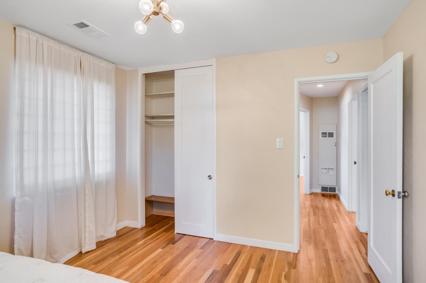 466 Bryant Avenue, MOUNTAIN VIEW, California 94040, ,Lots And Land,For Sale,Bryant Avenue,40962253