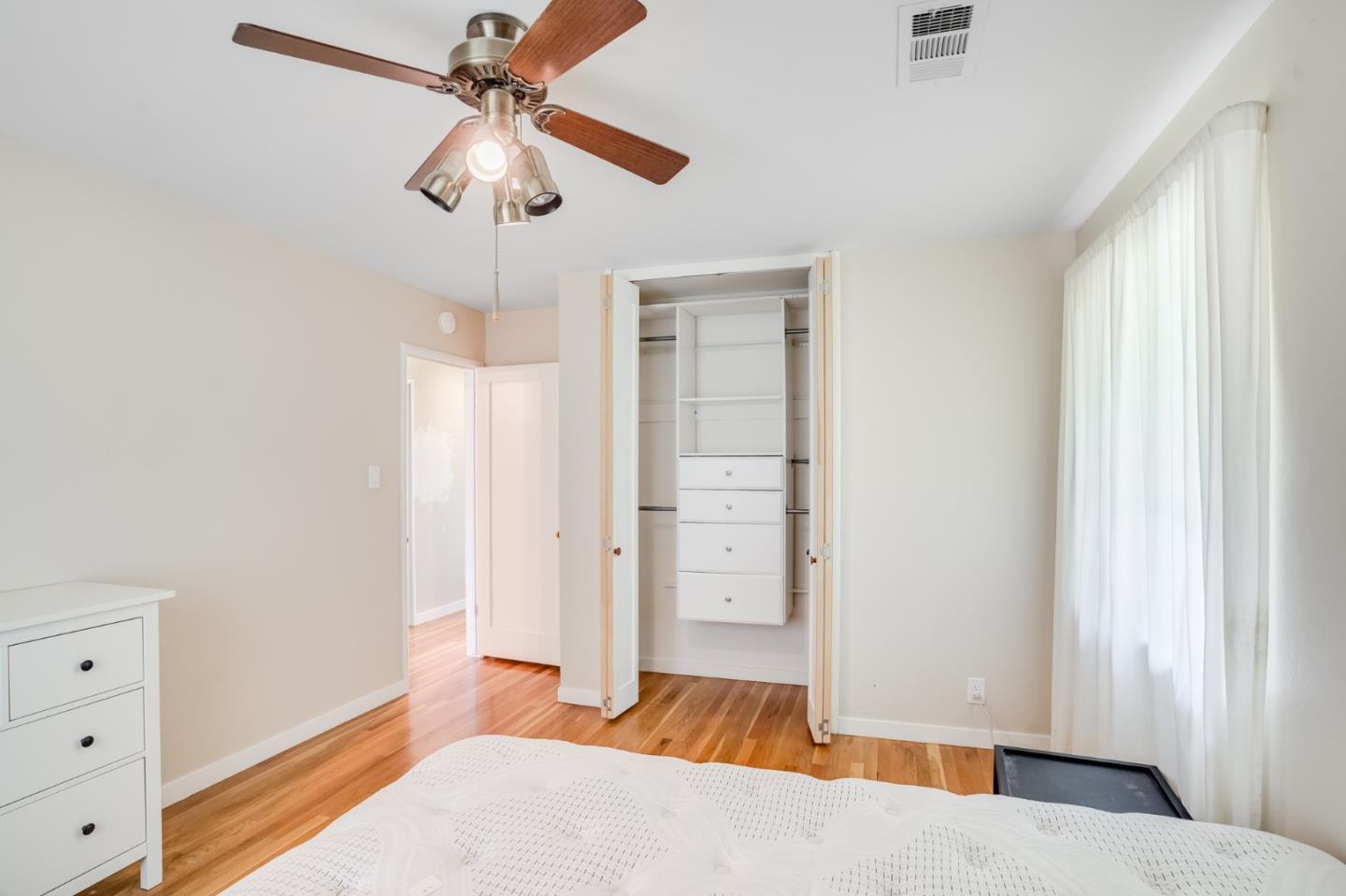 466 Bryant Avenue, MOUNTAIN VIEW, California 94040, ,Lots And Land,For Sale,Bryant Avenue,40962253