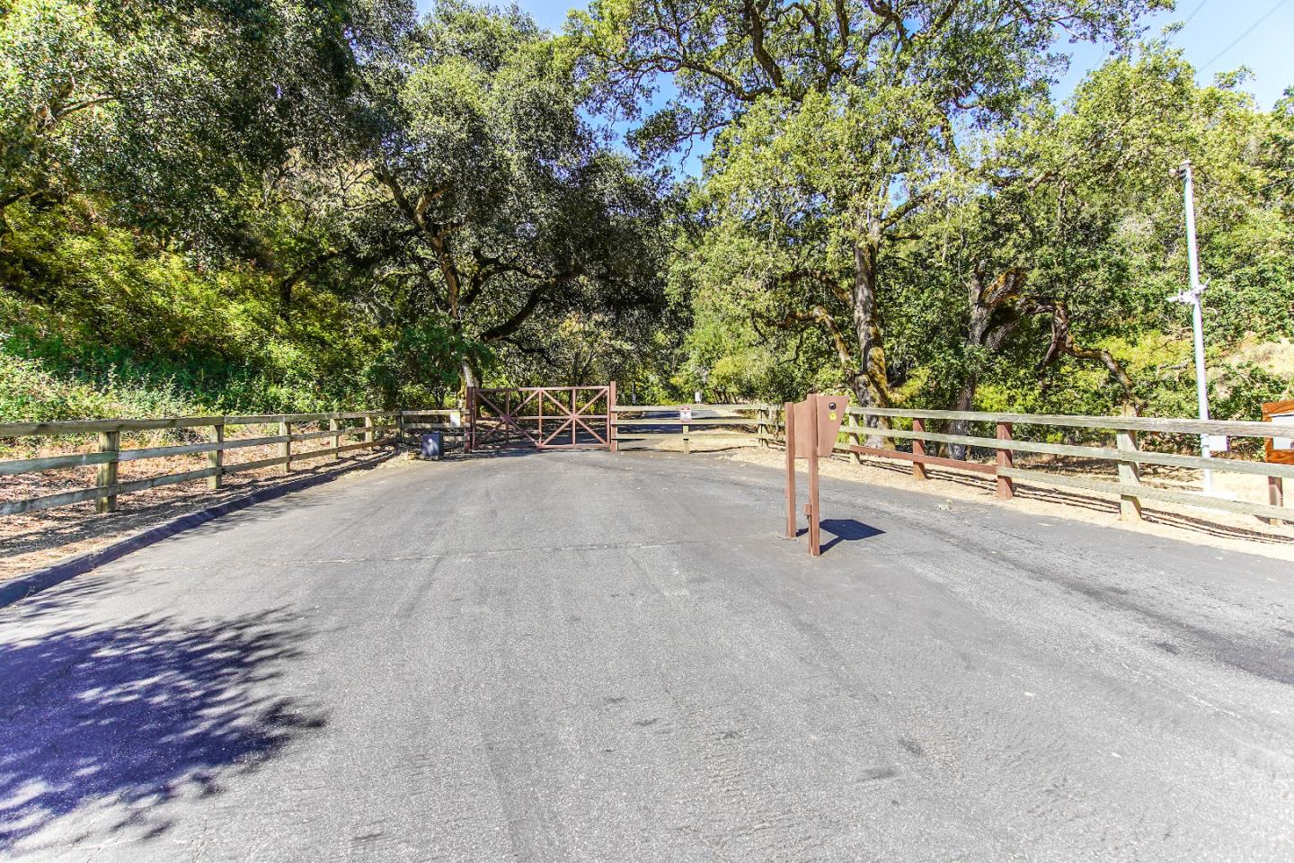 2700 Quinn Canyon Road, SAN JUAN BAUTISTA, California 95045, ,Lots And Land,For Sale,Quinn Canyon Road,40963950