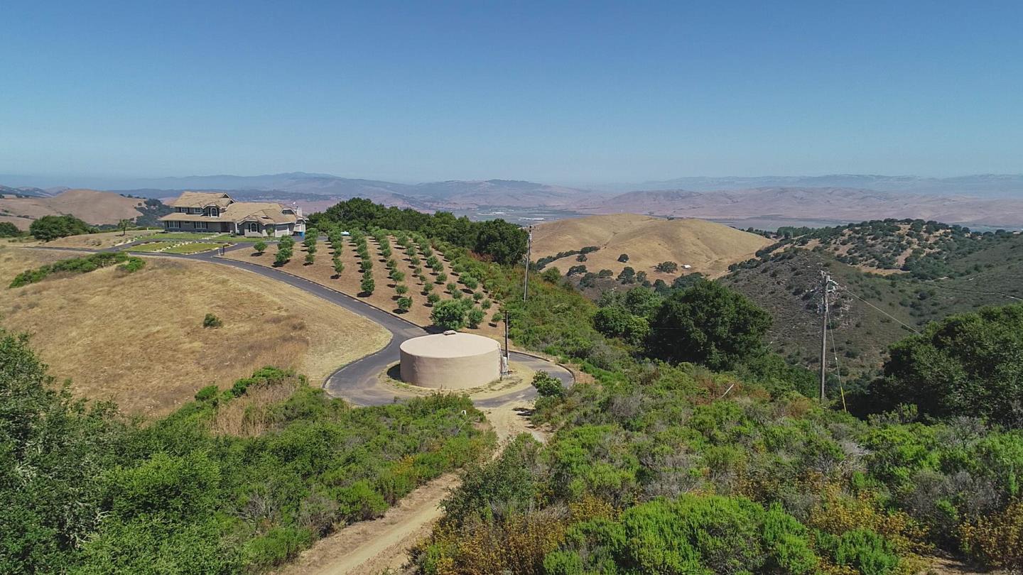 2700 Quinn Canyon Road, SAN JUAN BAUTISTA, California 95045, ,Lots And Land,For Sale,Quinn Canyon Road,40963950