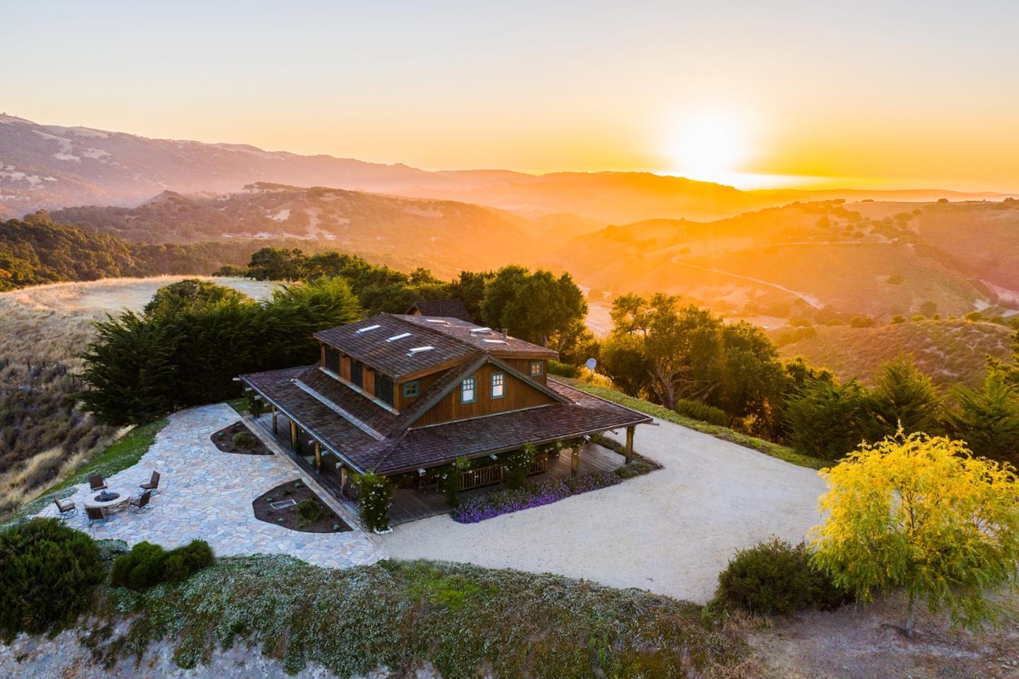 28000 Underwood Rd, Corral De Tierra, CA 93908 3 Beds 2 Baths (Sold