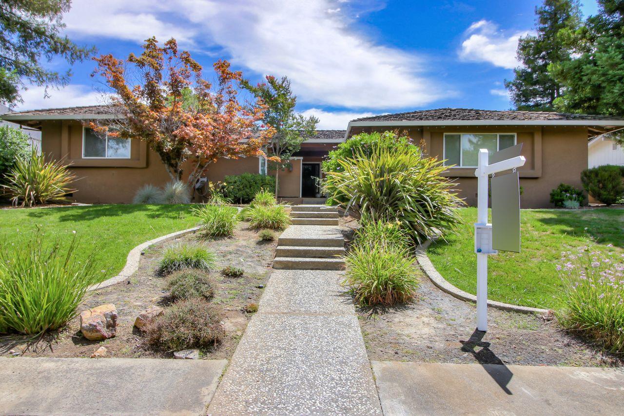 1290 Hillcrest Dr, San Jose, CA 95120 4 Beds 2/1 Baths (Sold