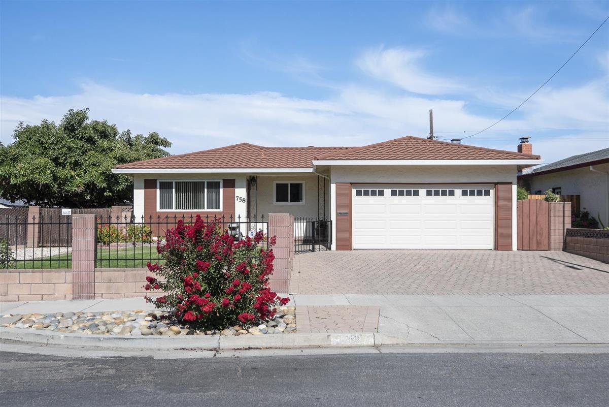Detail Gallery Image 1 of 1 For 758 Daffodil Way, San Jose,  CA 95117 - 4 Beds | 2 Baths
