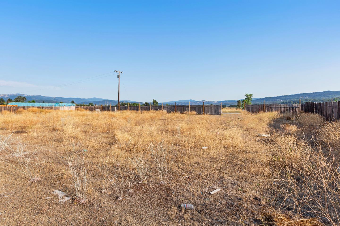 14890 Dry Creek Road, COVELO, California 95428, ,Lots And Land,For Sale,Dry Creek Road,40967416