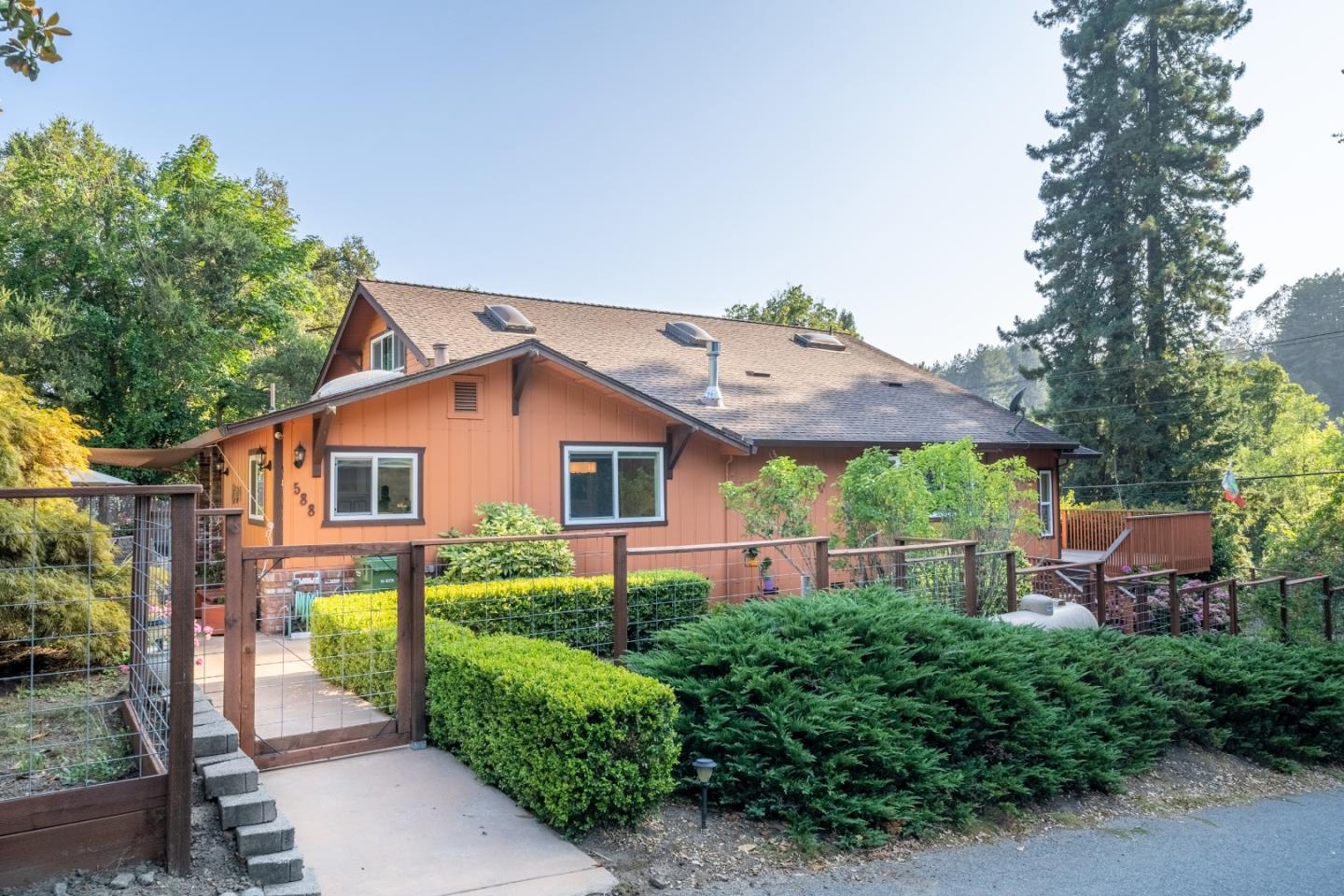 100 Caudill Rd, Corralitos, CA 95076 6 Beds 4 Baths (Sold