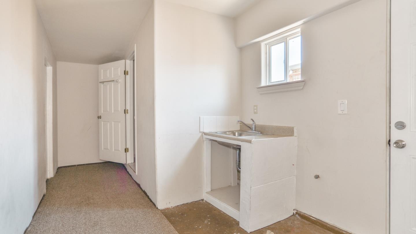 2890 Fordham St, East Palo Alto, CA 94303 3 Beds 2 Baths (Canceled