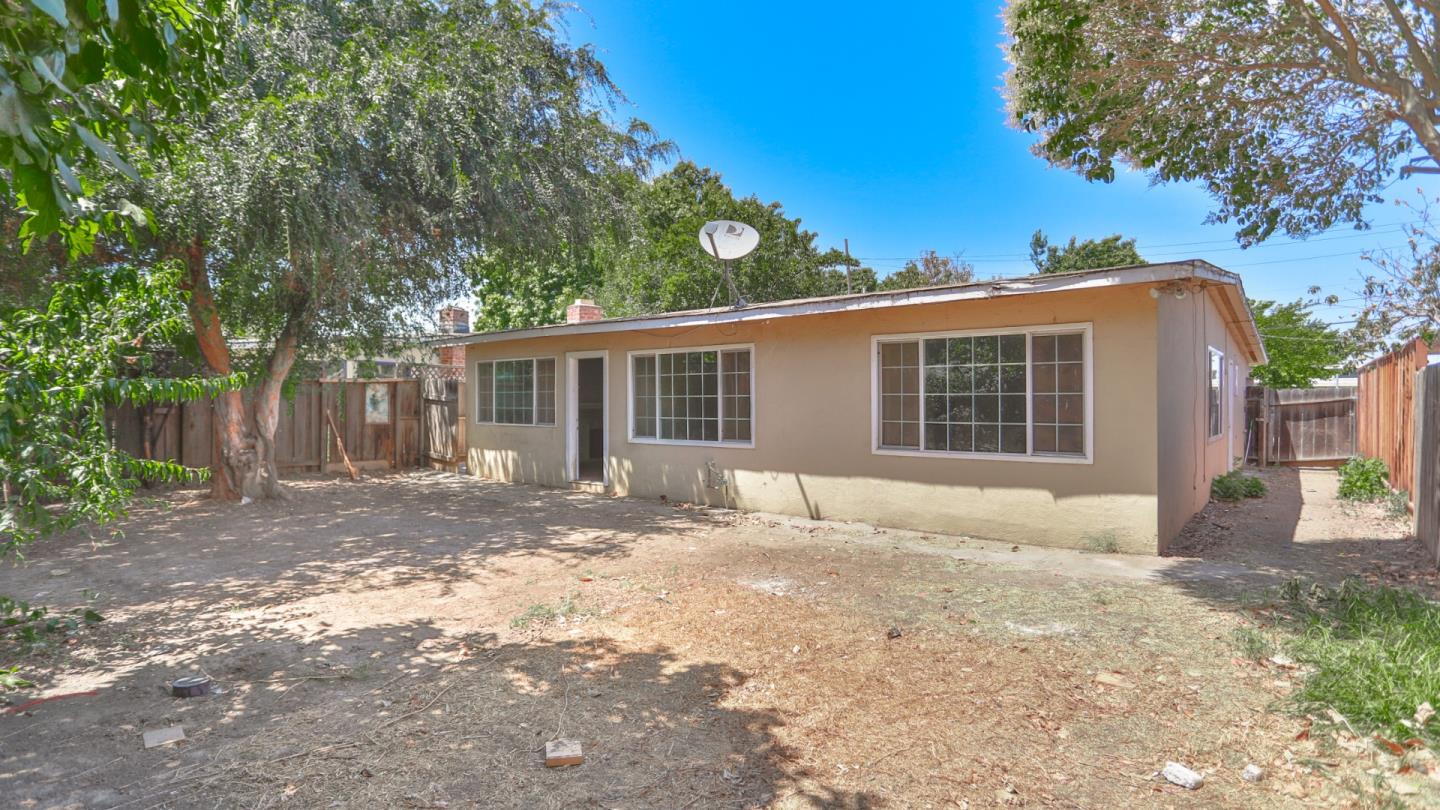 2890 Fordham St, East Palo Alto, CA 94303 3 Beds 2 Baths (Canceled