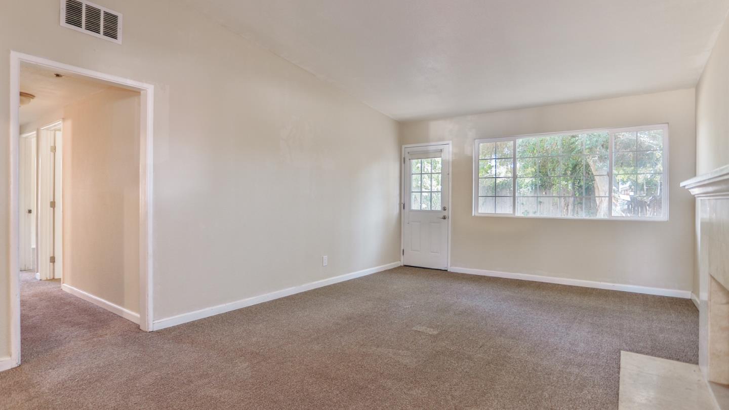 2890 Fordham St, East Palo Alto, CA 94303 3 Beds 2 Baths (Canceled
