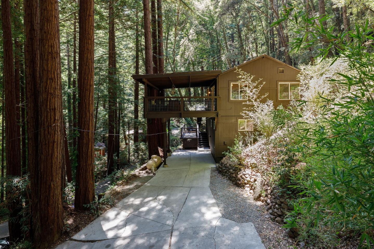 87 Redwood Dr, Loma Mar, CA 94021 1 Beds 1 Baths (Sold) ML81803720 MLSL