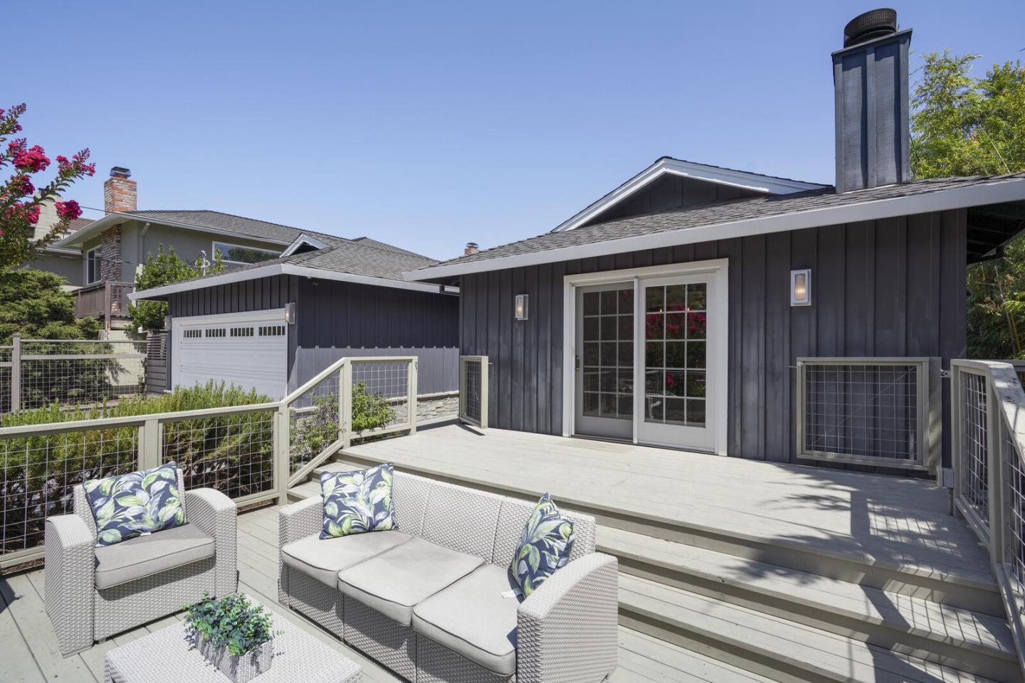 Detail Gallery Image 1 of 1 For 1702 Pine Knoll Dr, Belmont,  CA 94002 - 3 Beds | 2 Baths