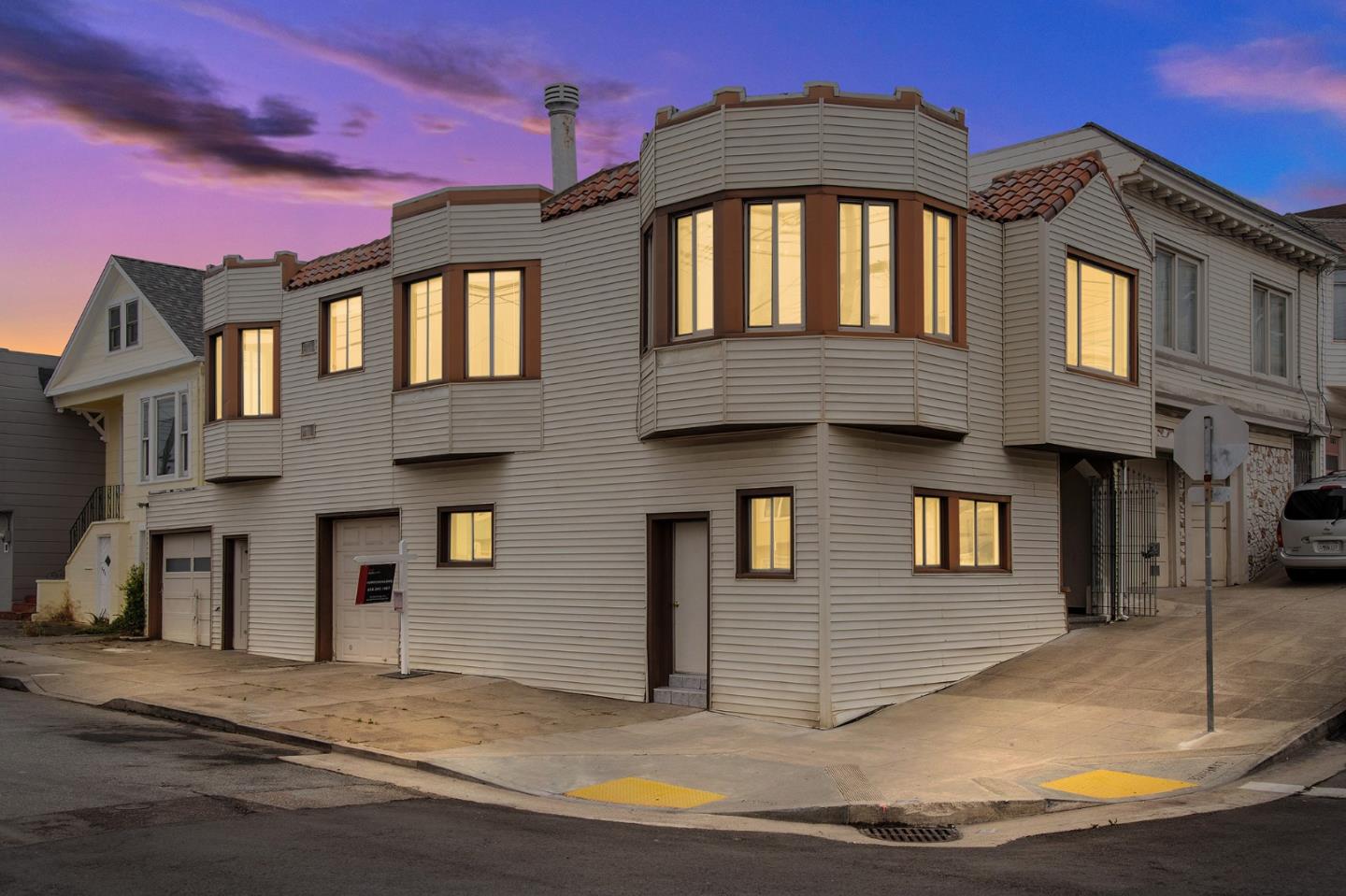72 Lawrence Ave, San Francisco, CA 94112 4 Beds 3 Baths (Sold