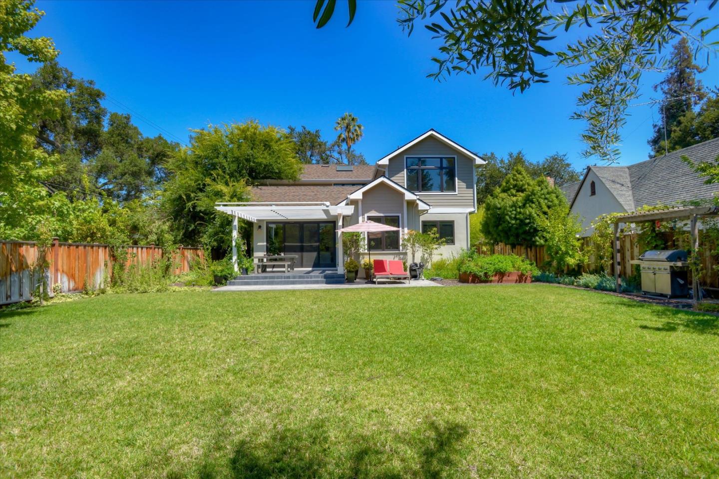 230 Oconnor St, Menlo Park, CA 94025 4 Beds 3/1 Baths (Canceled