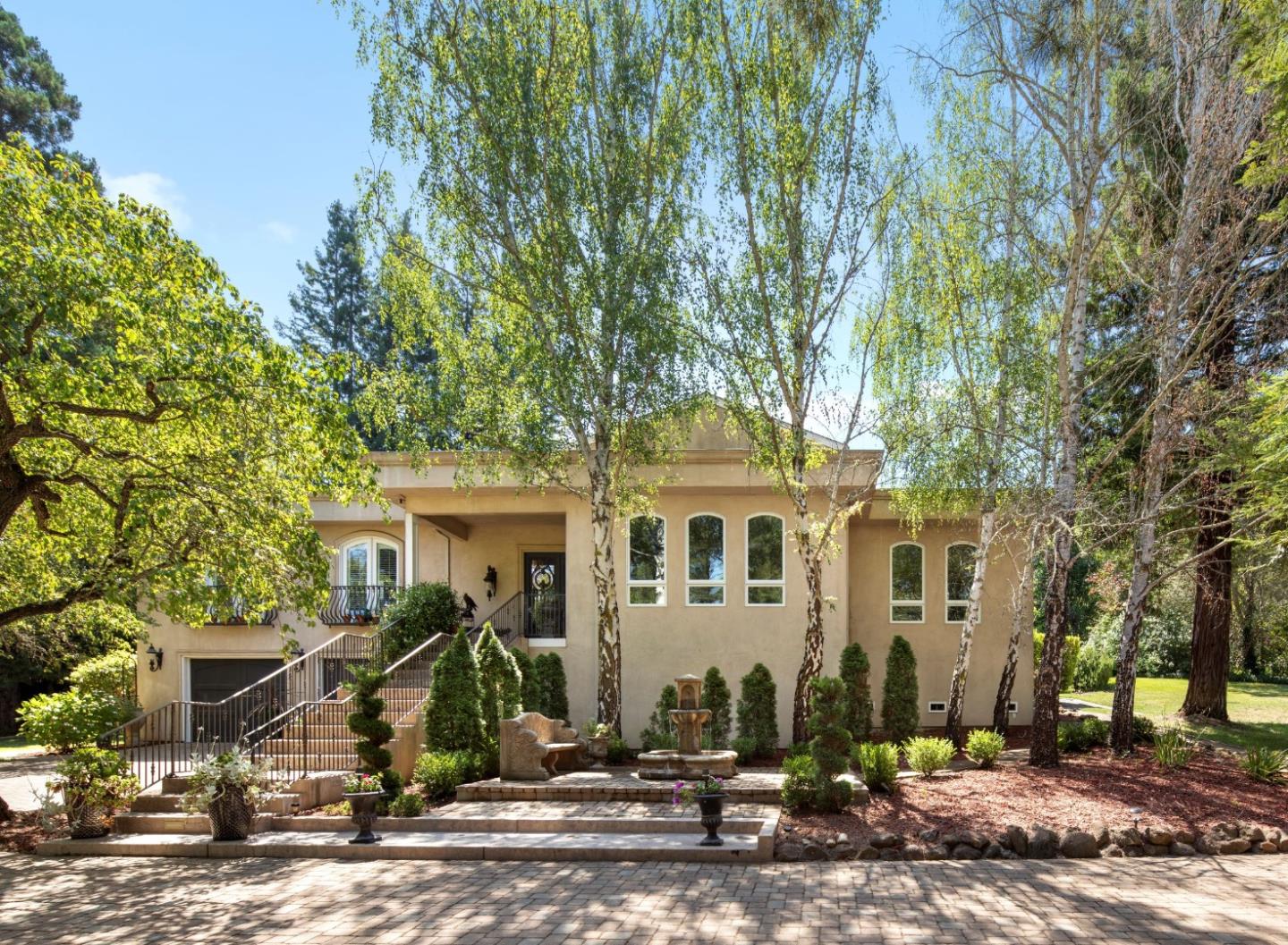 439 Walsh Rd, Atherton, CA 94027 4 Beds 3/2 Baths (Sold