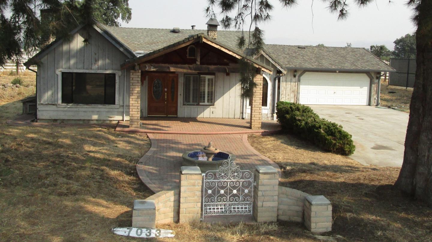 7033 Fairview Rd, Hollister, CA 95023 2 Beds 2 Baths (Sold