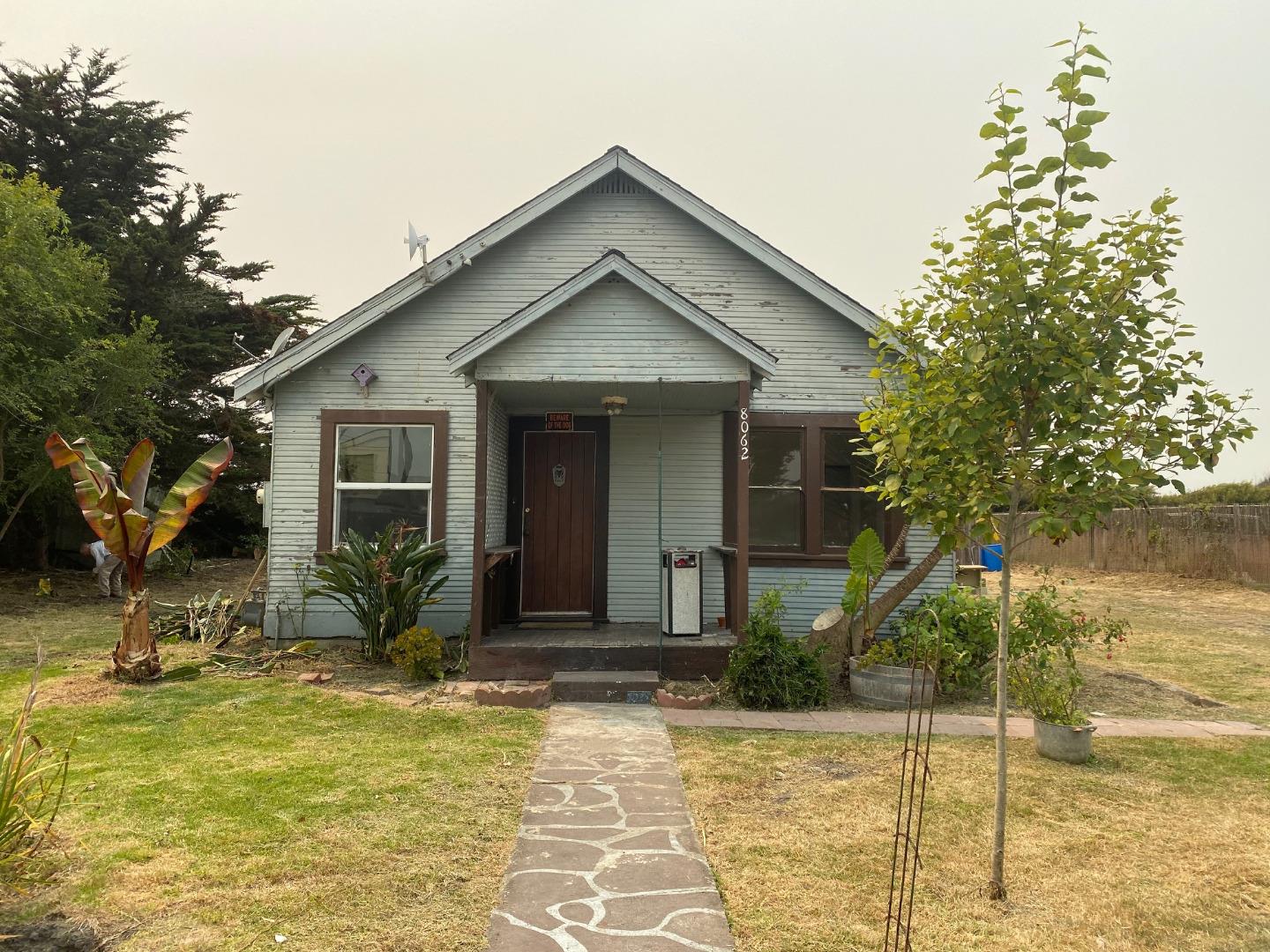8062 Moss Landing Rd, Moss Landing, CA 95039 2 Beds 1 Baths (Sold