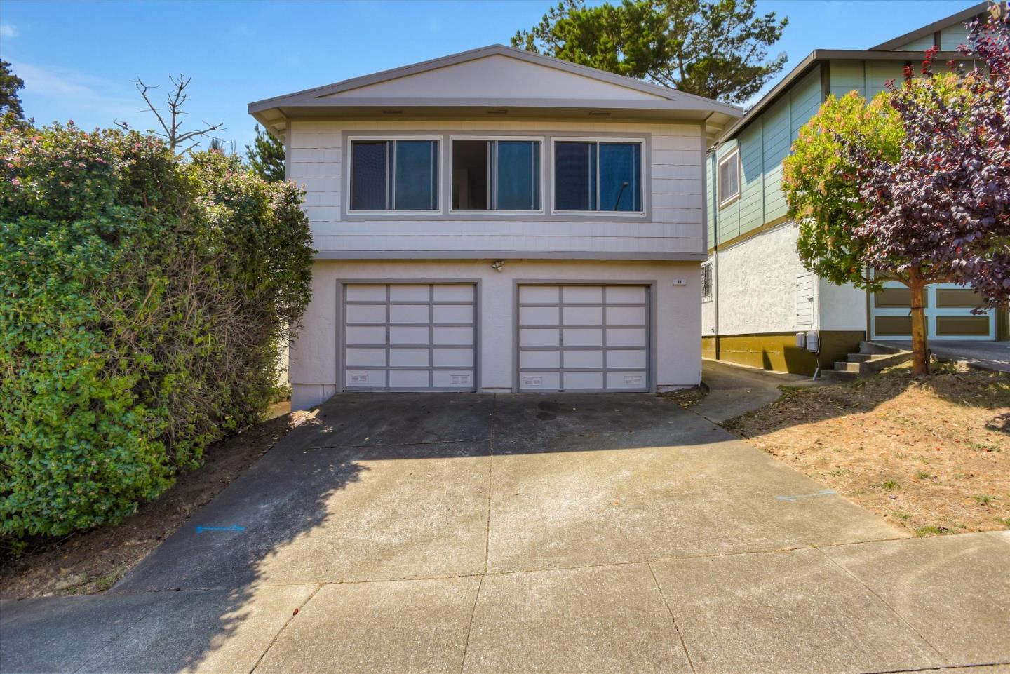 Detail Gallery Image 1 of 1 For 11 Bacon Ct, Daly City,  CA 94015 - 3 Beds | 2 Baths