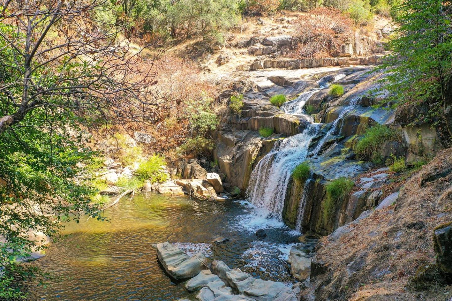 22152 Mccourtney Rd, Grass Valley, CA 95949 3 Beds 3 Baths (Sold) ML81807737 MLSL