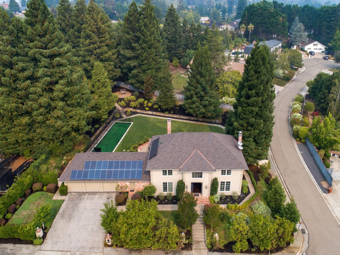 1295 Buckingham Way, Hillsborough, CA 94010 4 Beds 2/1 Baths (Sold