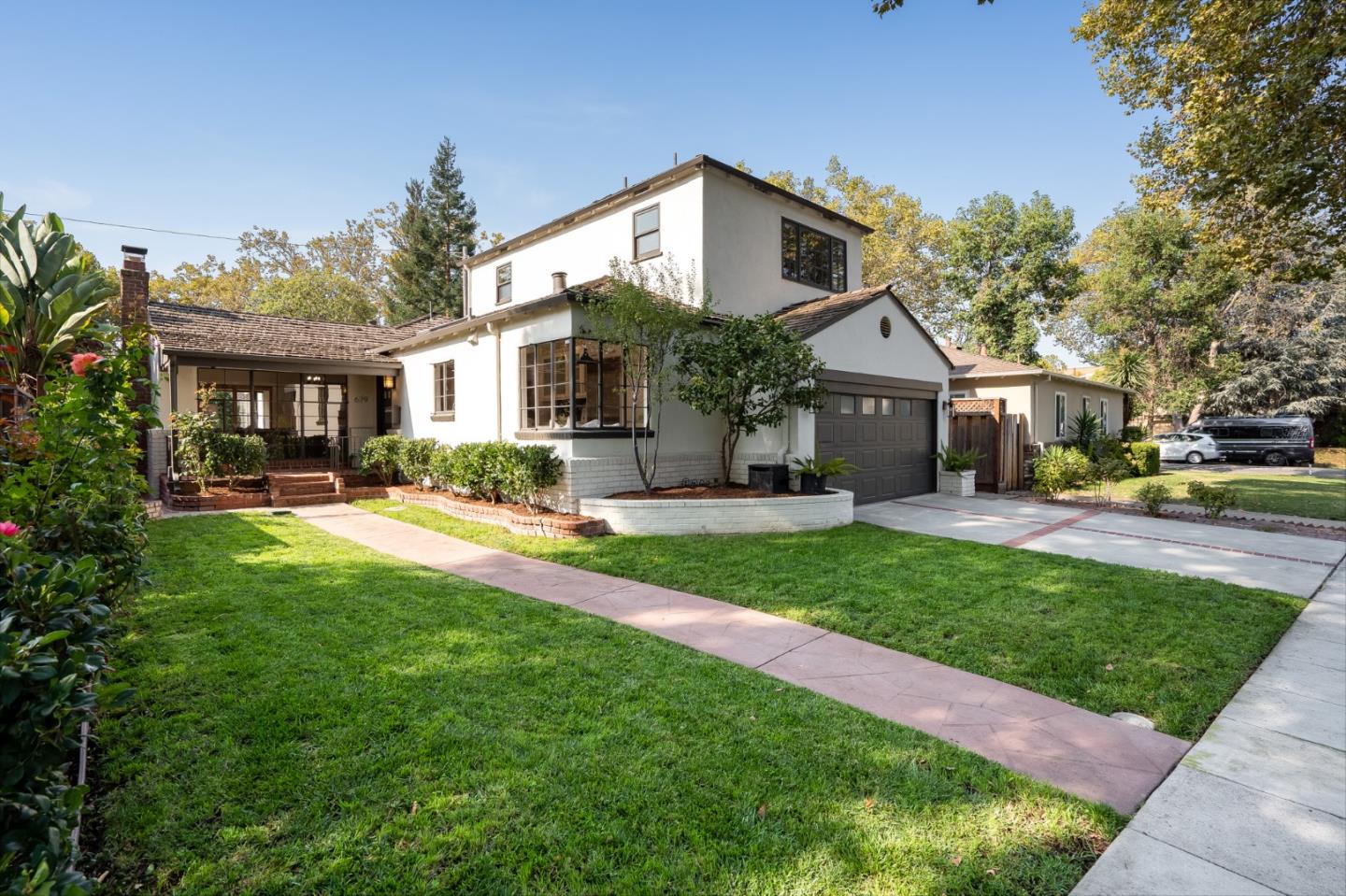 679 Yosemite Ave, Mountain View, CA 94041 4 Beds 4 Baths (Sold) ML81807800 MLSL