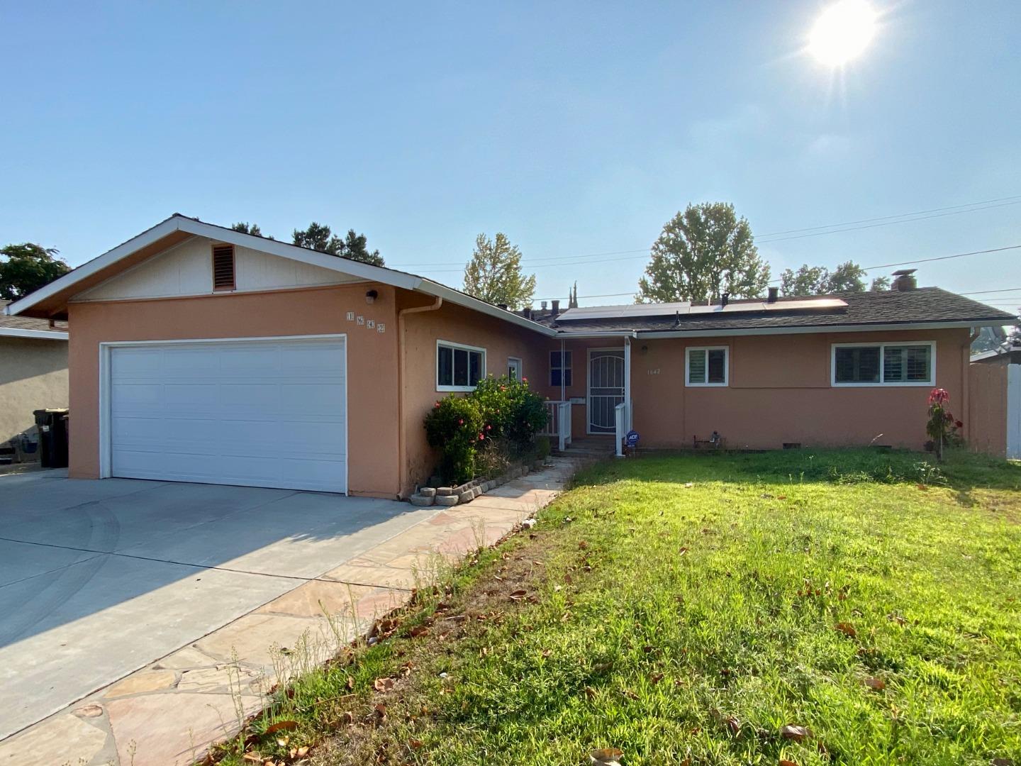 1642 S Wolfe Rd, Sunnyvale, CA 94087 3 Beds 2 Baths (Sold