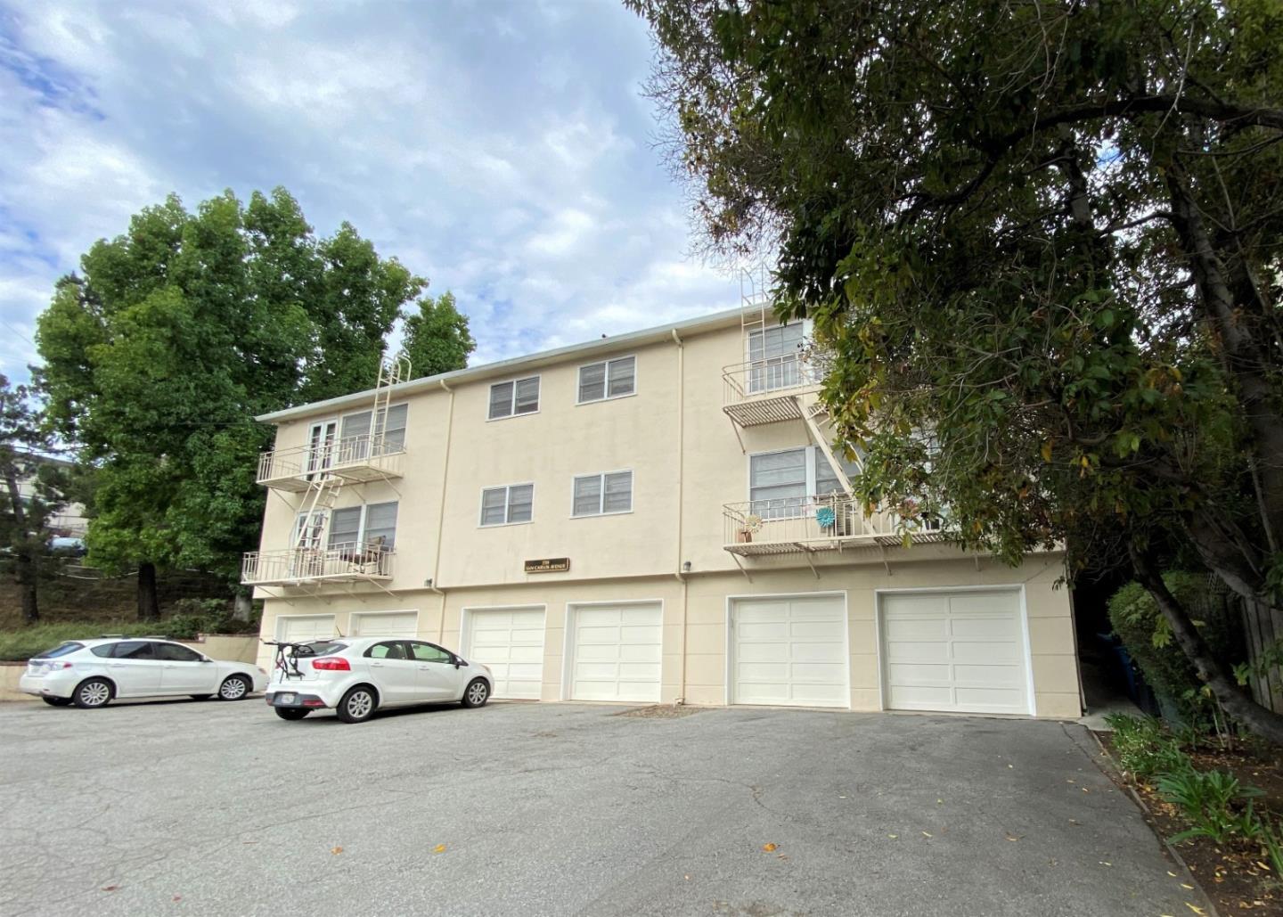 1720 San Carlos Avenue, SAN CARLOS, California 94070, ,Comm Ri Multi-units 5+,For Sale,San Carlos Avenue,ML81808500