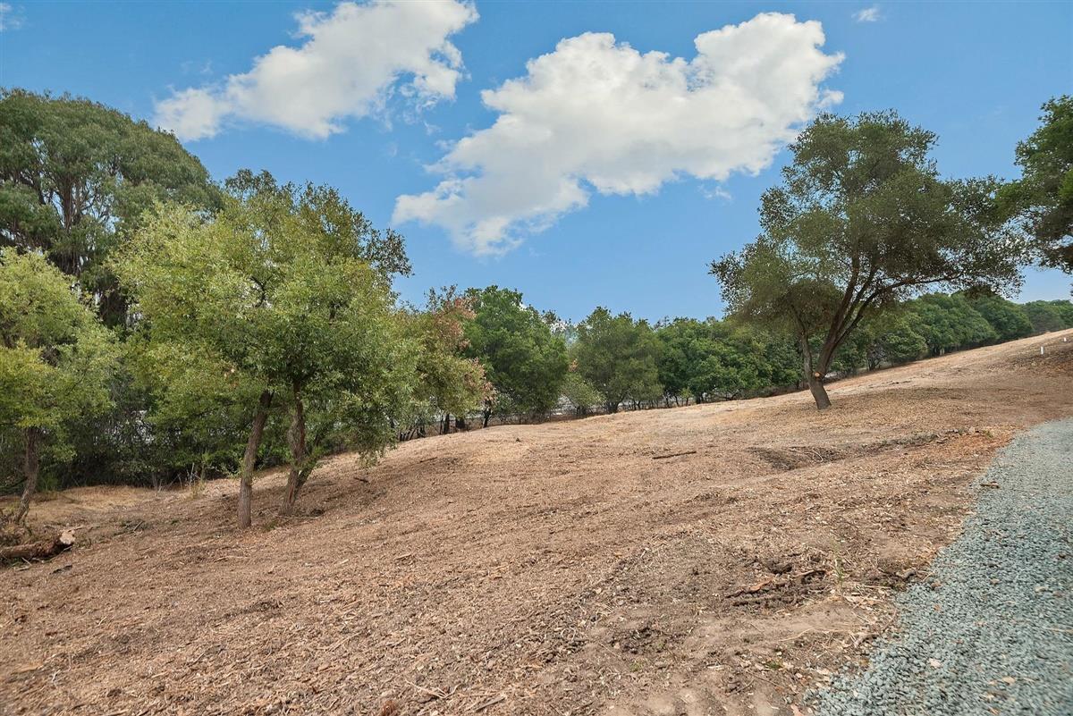 27360 Elena Road, LOS ALTOS HILLS, California 94022, ,Lots And Land,For Sale,Elena Road,40963094