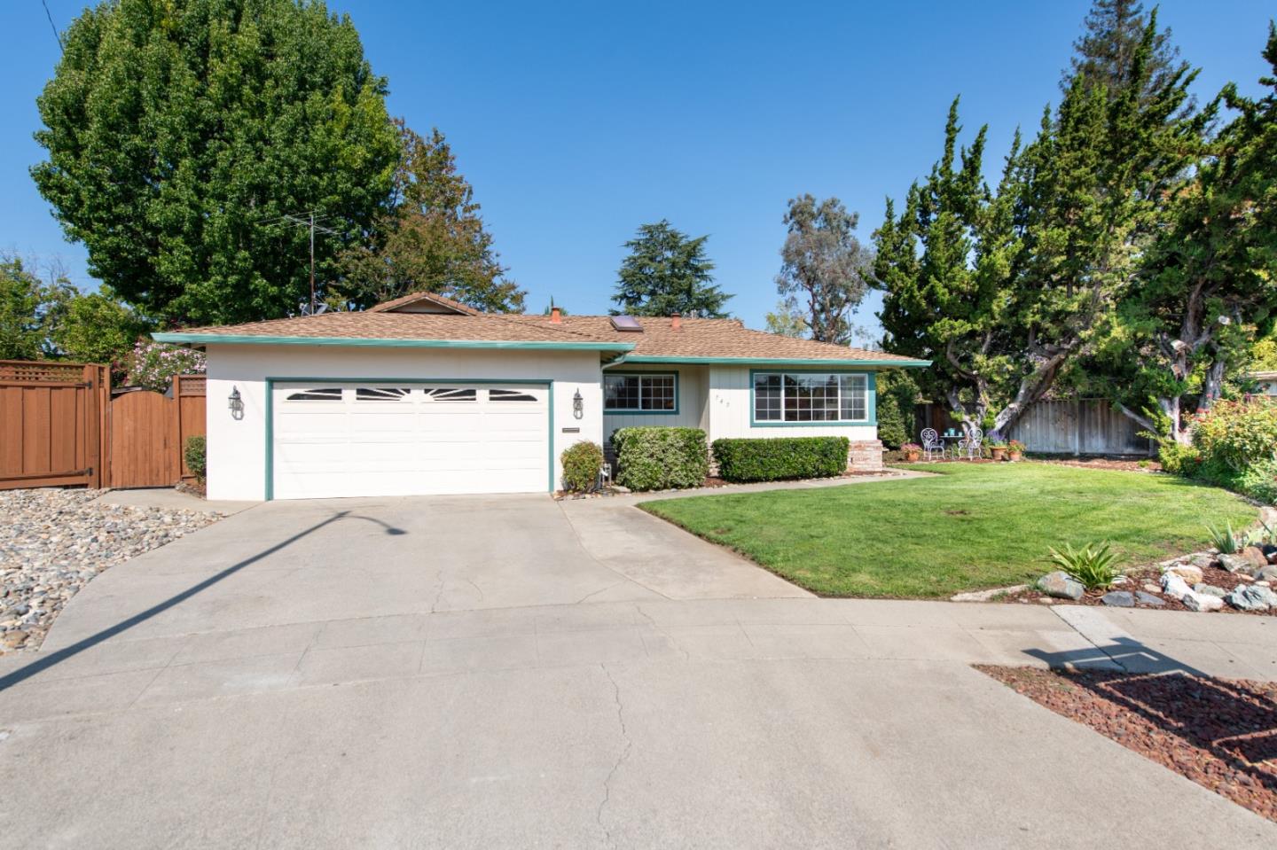 745 Crestmoor Ct, San Jose, CA 95129 4 Beds 2 Baths (Sold