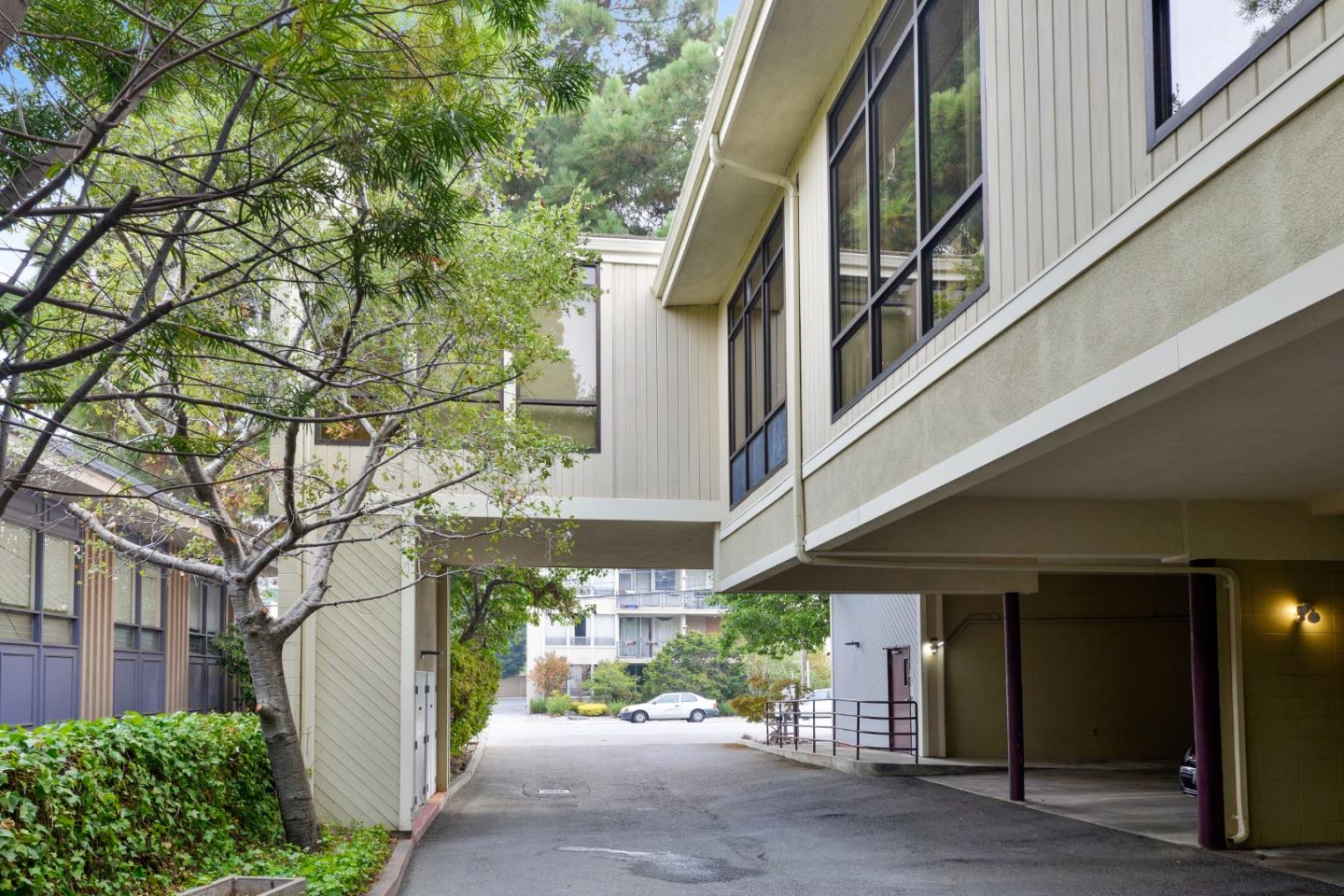 247 San Mateo Drive, SAN MATEO, California 94401, ,Comm Industrial For Sale,For Sale,San Mateo Drive,40963225