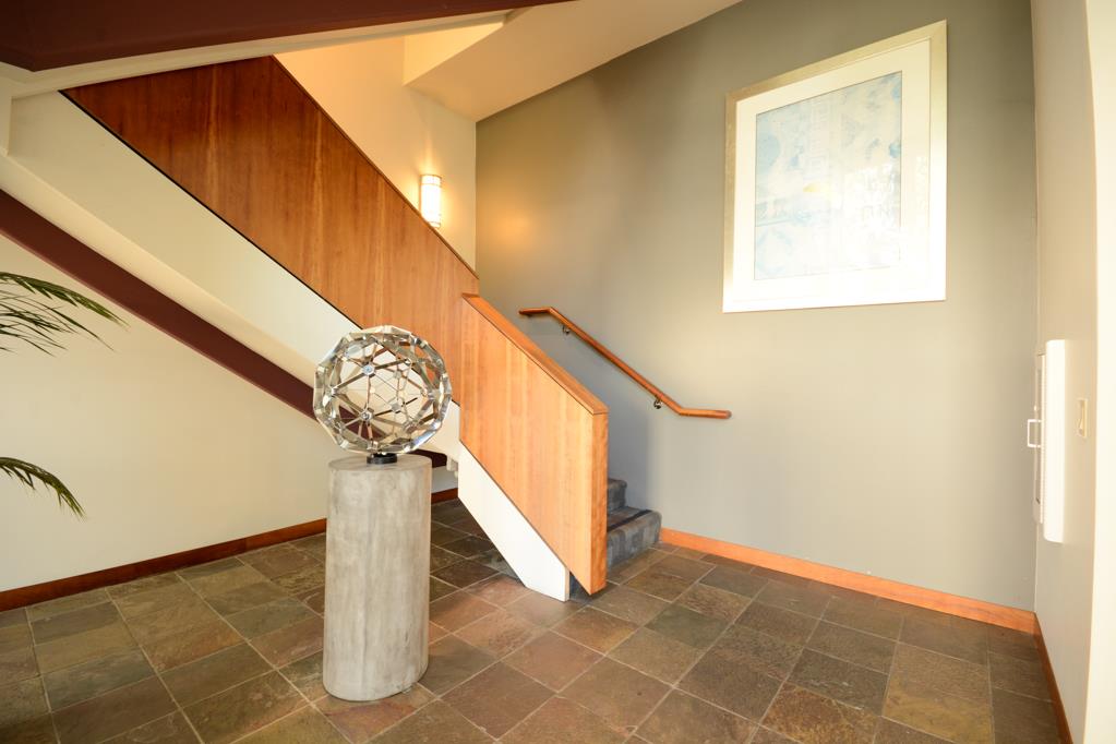 247 San Mateo Drive, SAN MATEO, California 94401, ,Comm Industrial For Sale,For Sale,San Mateo Drive,40963225