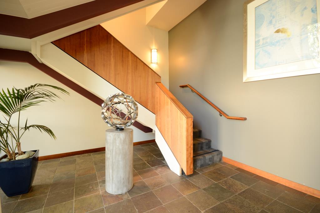 247 San Mateo Drive, SAN MATEO, California 94401, ,Comm Industrial For Sale,For Sale,San Mateo Drive,40963225