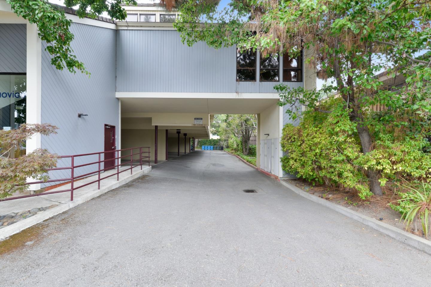 247 San Mateo Drive, SAN MATEO, California 94401, ,Comm Industrial For Sale,For Sale,San Mateo Drive,40963225