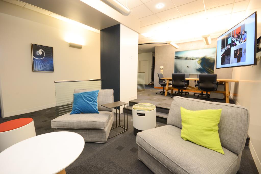 247 San Mateo Drive, SAN MATEO, California 94401, ,Comm Industrial For Sale,For Sale,San Mateo Drive,40963225