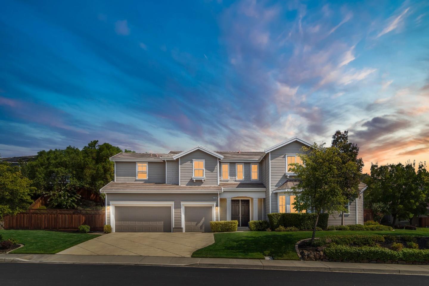 Detail Gallery Image 1 of 1 For 218 Napier Ct, Pleasanton,  CA 94566 - 5 Beds | 4/1 Baths