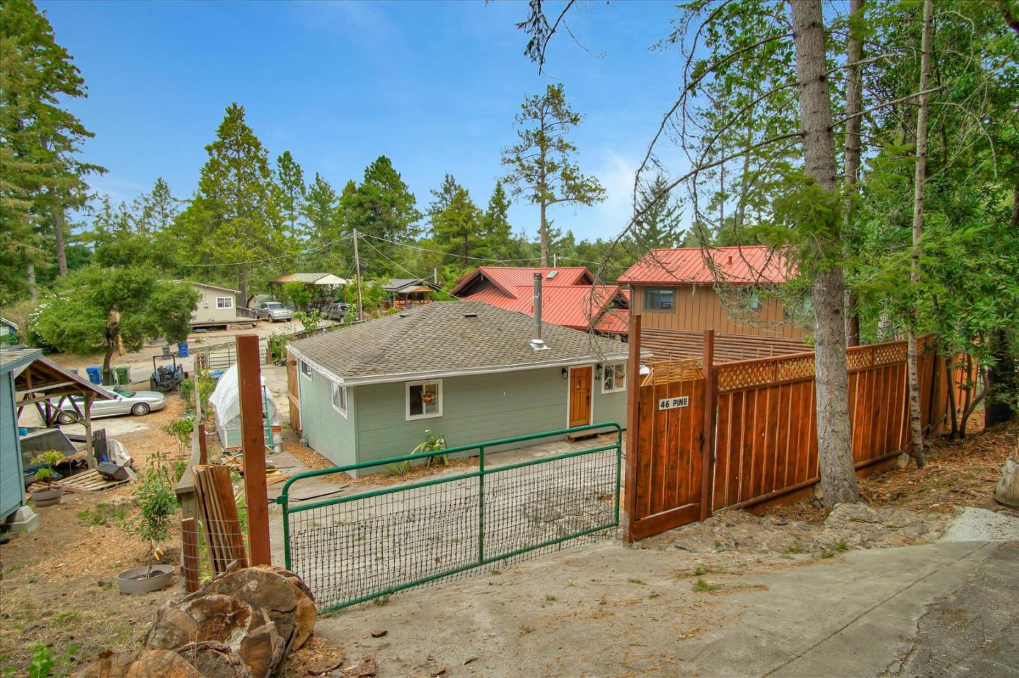 46 Pine Ave, Felton, CA 95018 2 Beds 1 Baths (Sold) ML81809352 MLSL