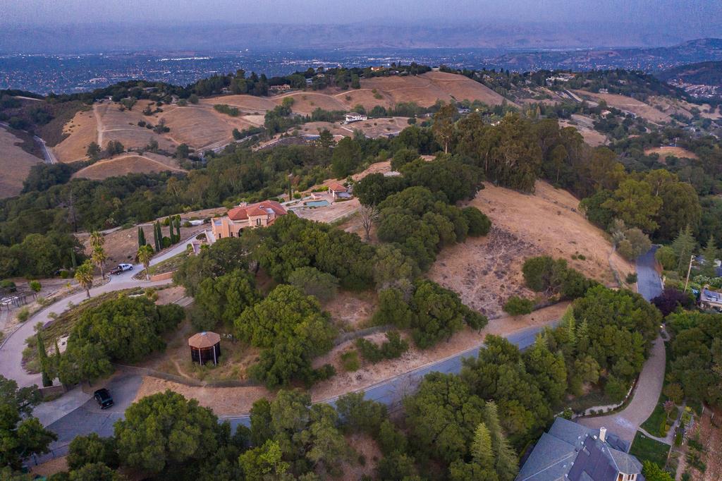 0 Top of the Hill Road, LOS GATOS, California 95032, ,Lots And Land,For Sale,Top of the Hill Road,40962487