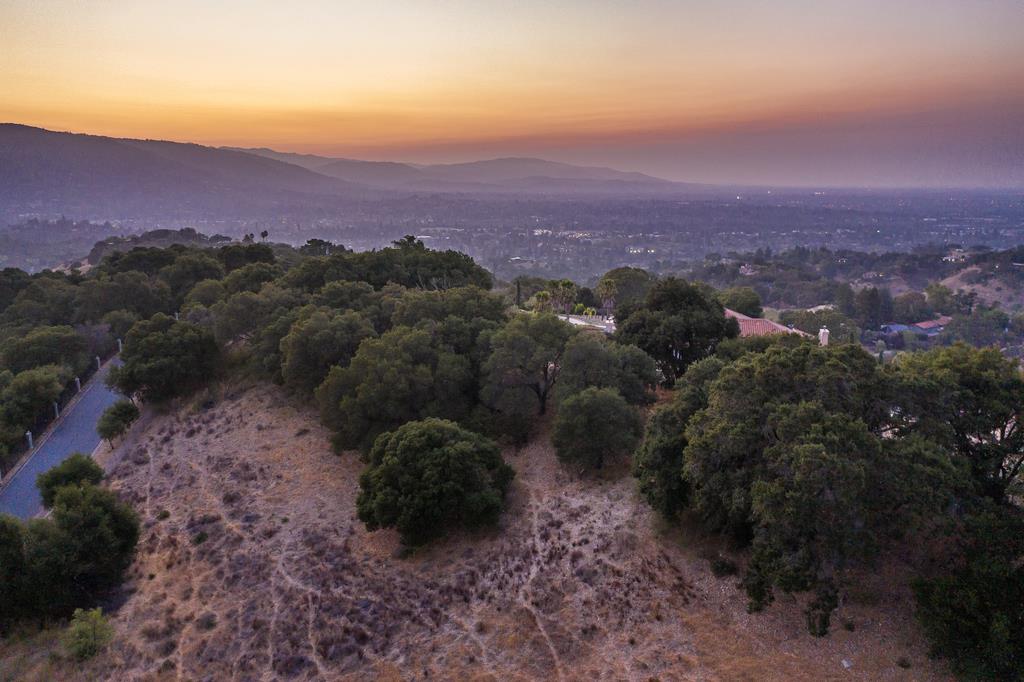 0 Top of the Hill Road, LOS GATOS, California 95032, ,Lots And Land,For Sale,Top of the Hill Road,40962487
