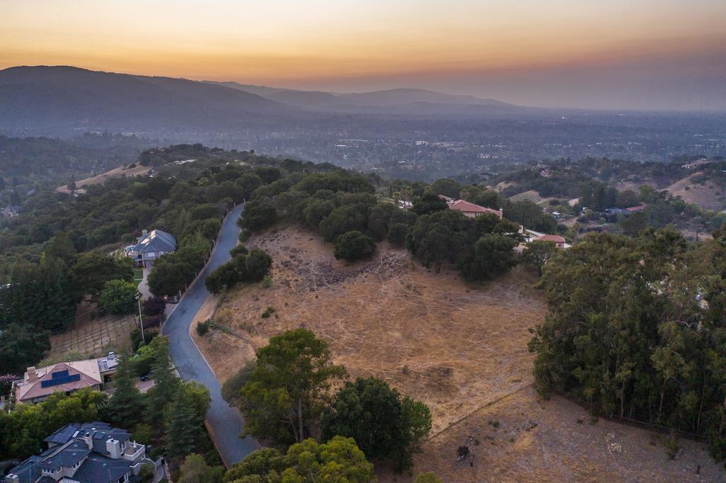 0 Top of the Hill Road, LOS GATOS, California 95032, ,Lots And Land,For Sale,Top of the Hill Road,40962487
