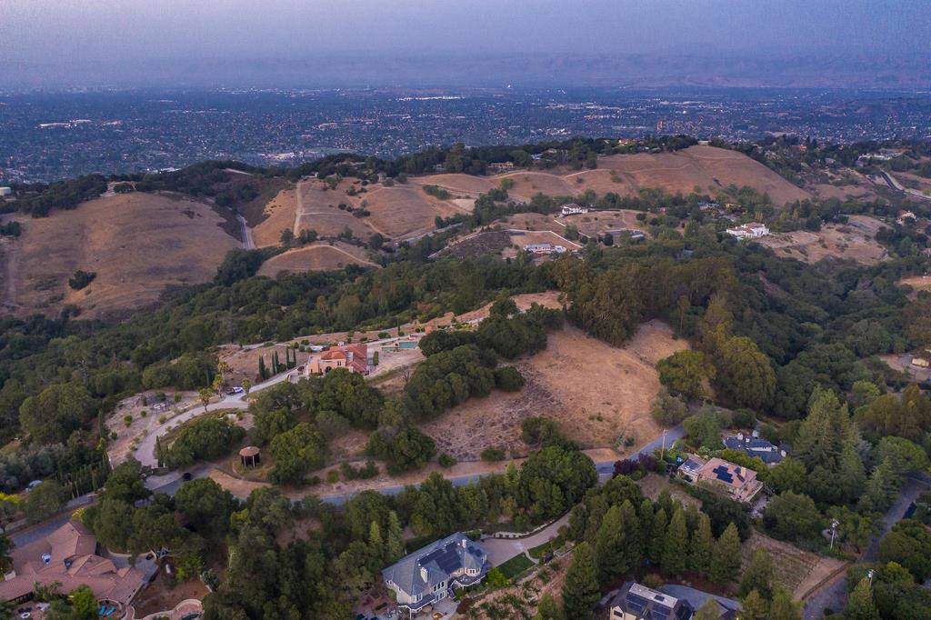 0 Top of the Hill Road, LOS GATOS, California 95032, ,Lots And Land,For Sale,Top of the Hill Road,40962487