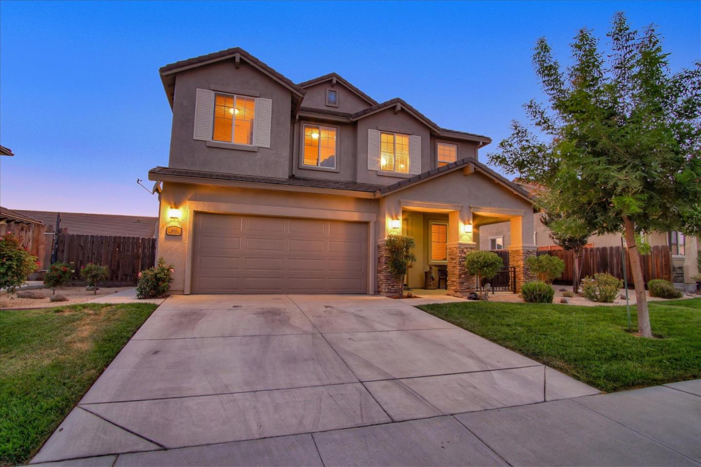 1860 Monte Vista Dr, Hollister, CA 95023 4 Beds 3/1 Baths (Sold