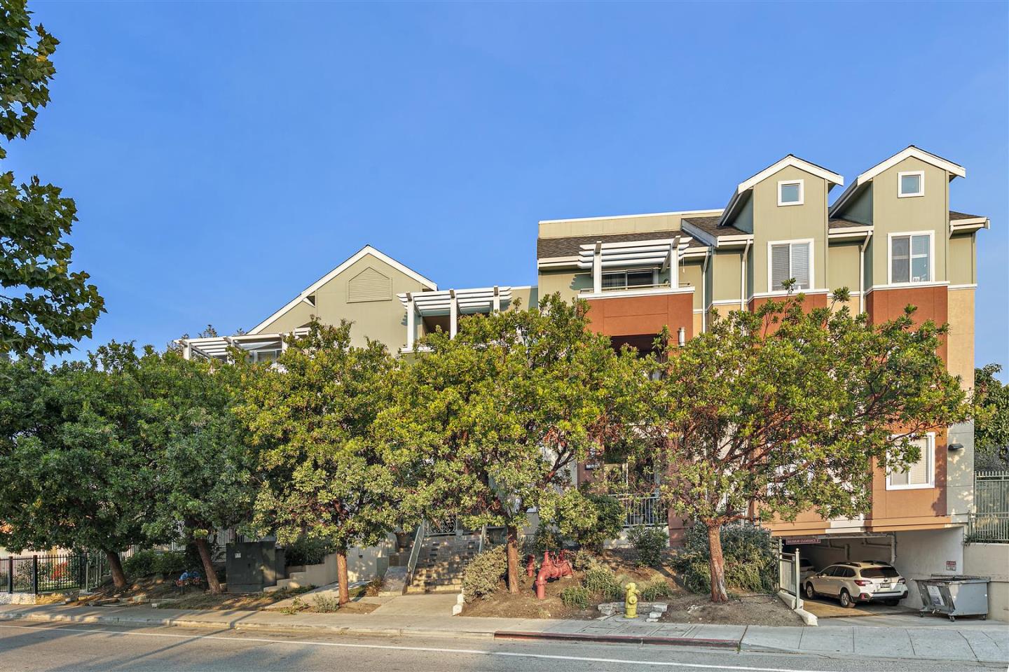 2330 University Ave 120, East Palo Alto, CA 94303 2 Beds 2 Baths