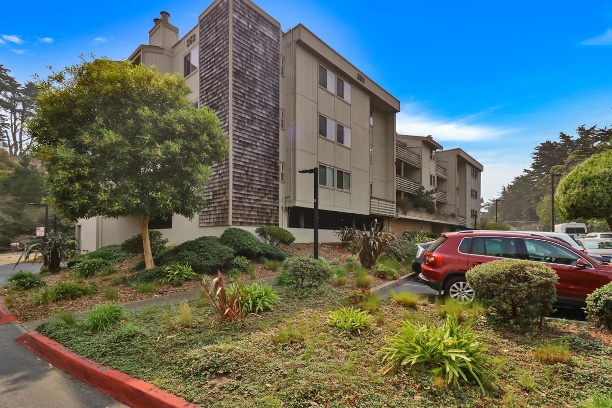 Detail Gallery Image 1 of 1 For 353 N Philip Dr #103,  Daly City,  CA 94015 - 2 Beds | 2 Baths
