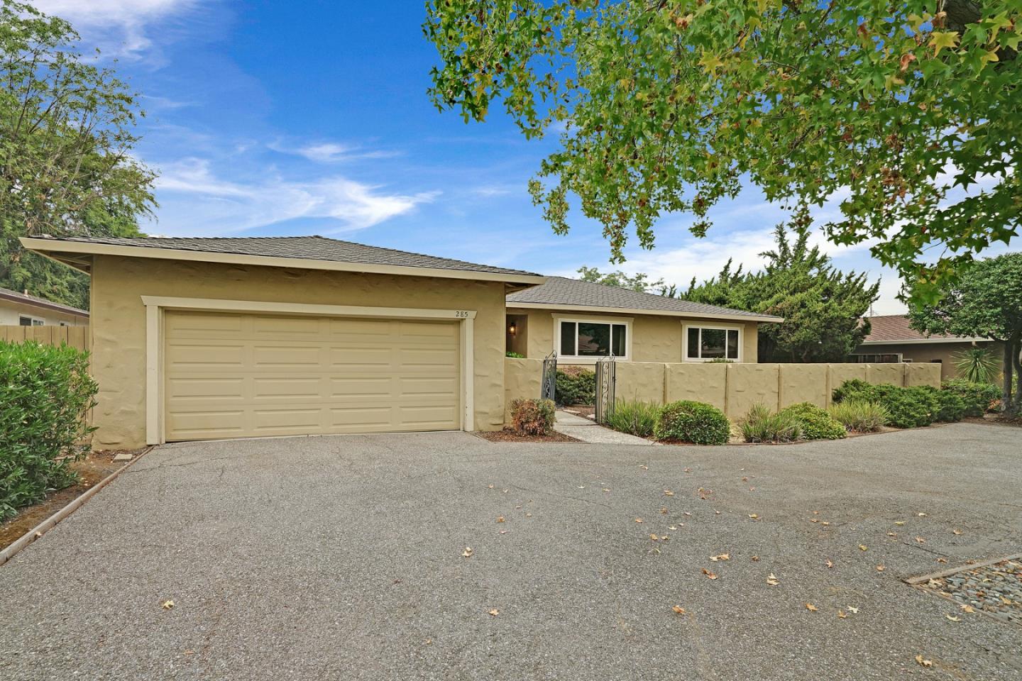 285 Belblossom Way, Los Gatos, CA 95032 4 Beds 2/1 Baths (Sold