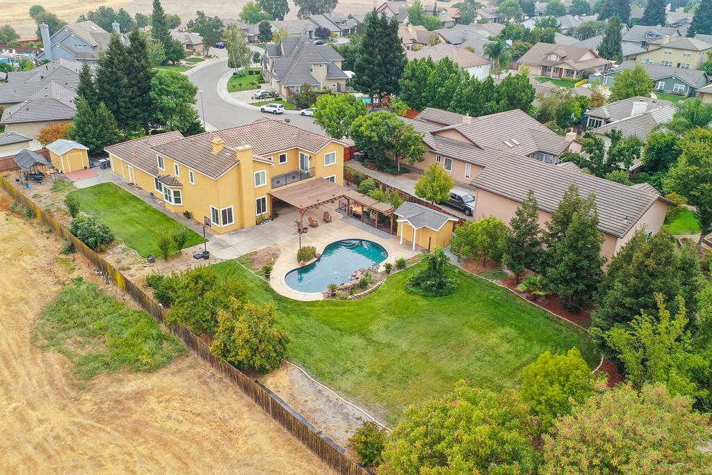 9148 Quail Terrace Ct, Elk Grove, CA 95624 4 Beds 3/1 Baths