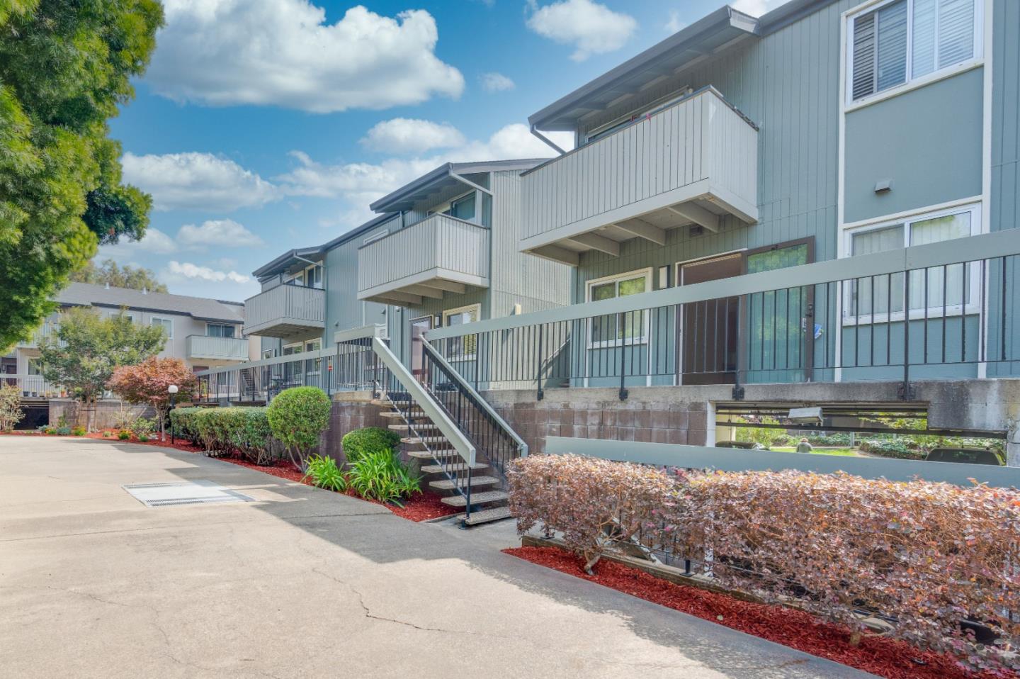 1126 Cherry Ave 80, San Bruno, CA 94066 0 Beds 1 Baths (Active) ML81811064 MLSL