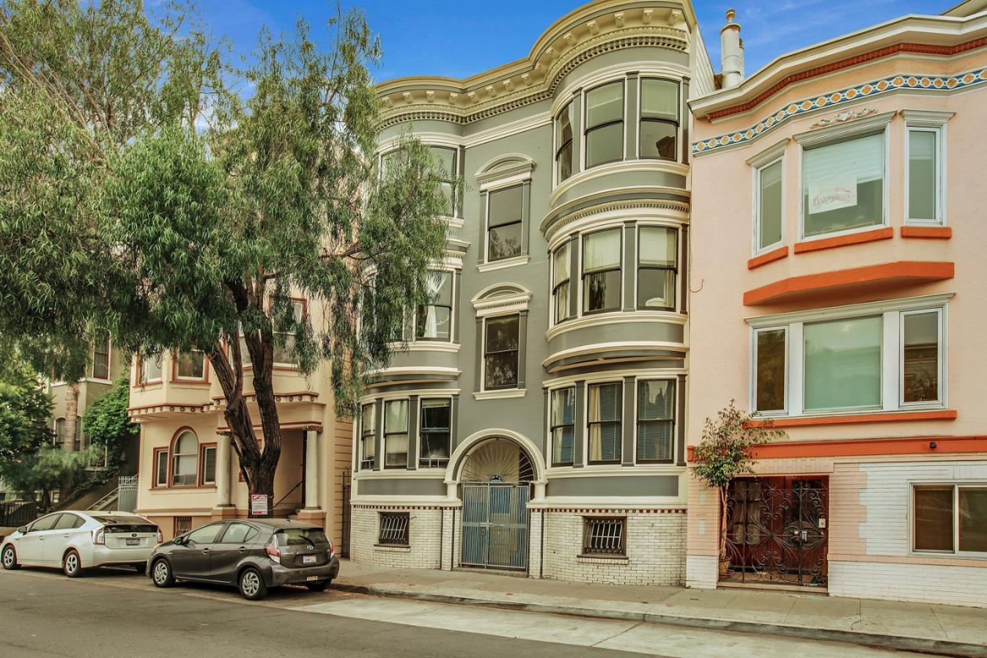1038 Guerrero Street, SAN FRANCISCO, California 94110, ,Comm Ri Multi-units 5+,For Sale,Guerrero Street,ML81811559