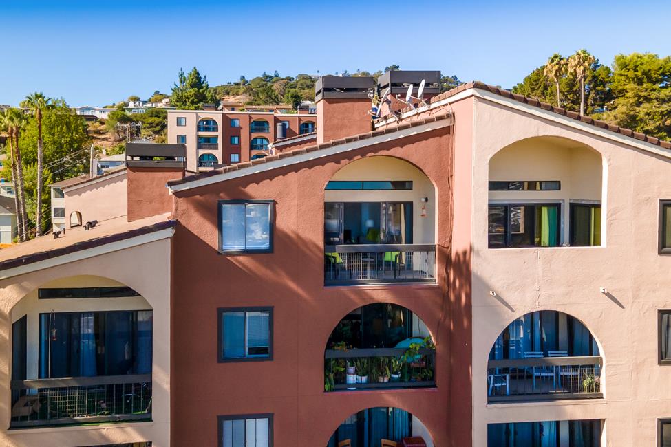 1 Laurel St 400, San Carlos, CA 94070 2 Beds 2 Baths (Active